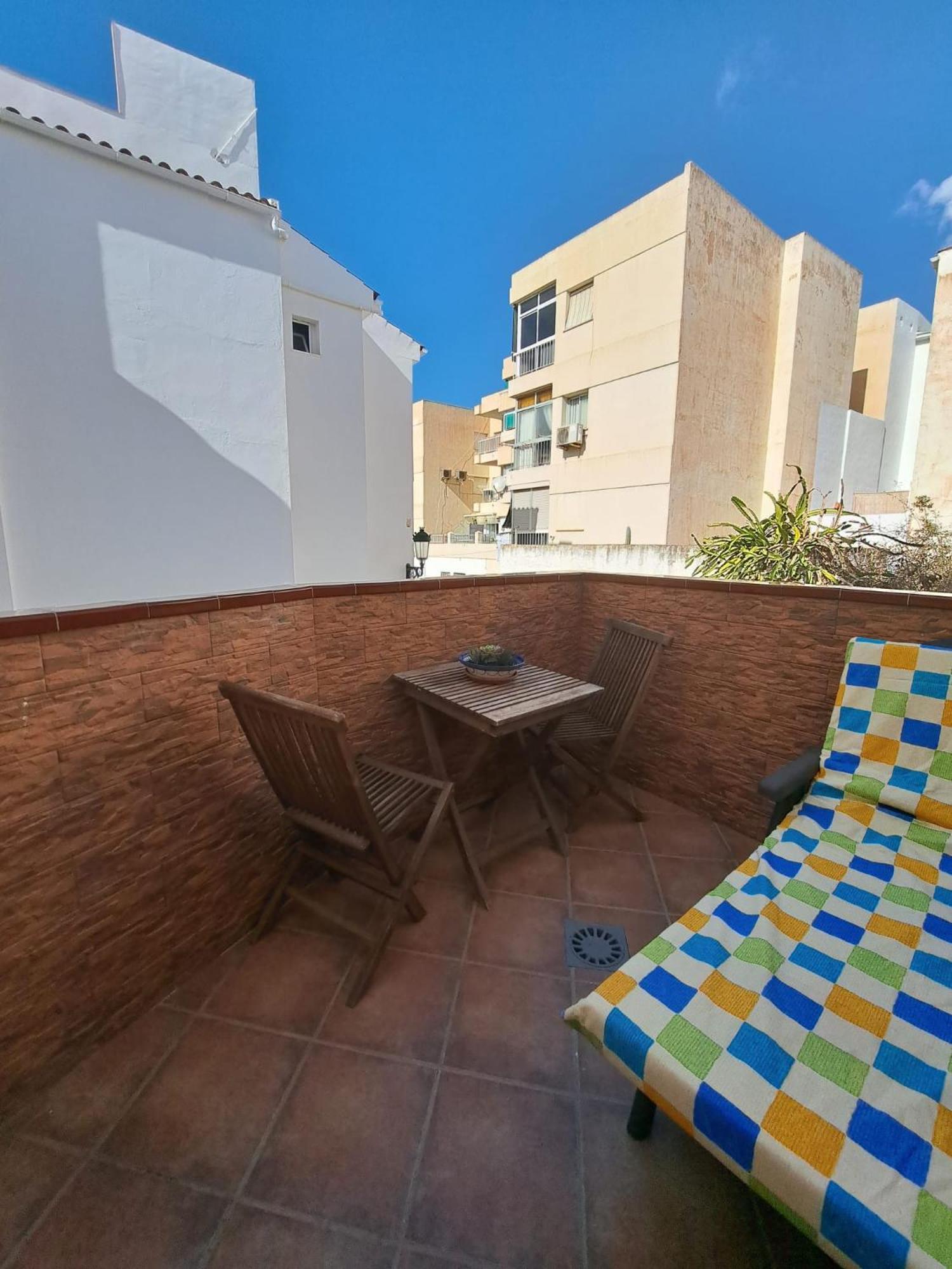 Apartamento Lola 1 内尔哈 外观 照片
